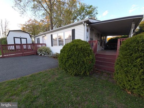 8 E Circle Dr, PORT DEPOSIT, MD, 21904-1809 | Card Image