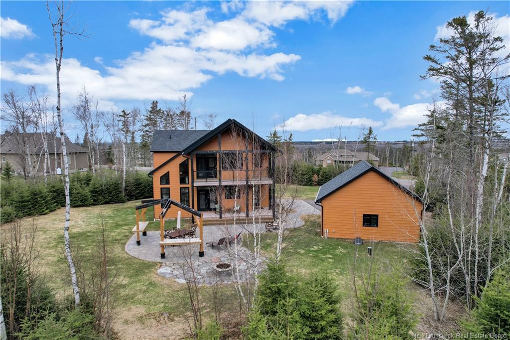 Residential in Lutes Mountain 3