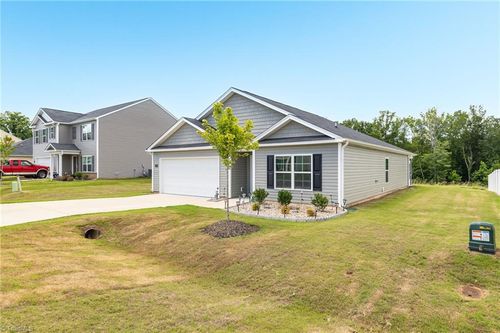 127 Green Mallard Way, Mayodan, NC, 27027-8294 | Card Image