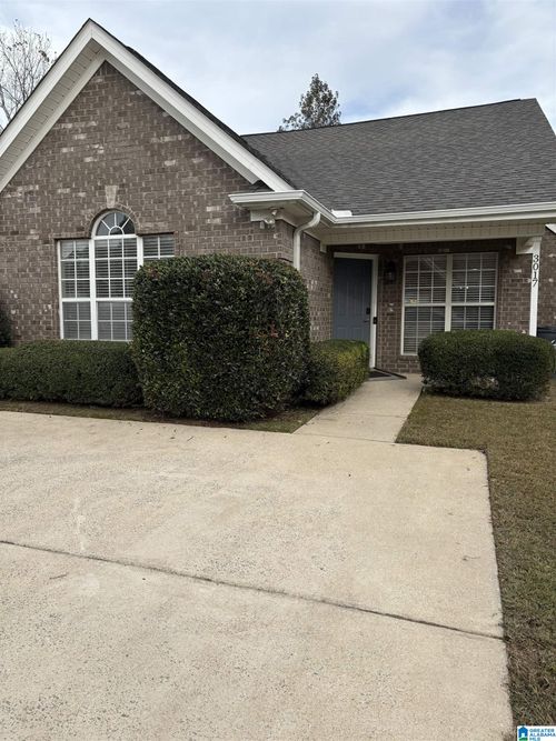 3017 Summit Ln, FULTONDALE, AL, 35068-6015 | Card Image
