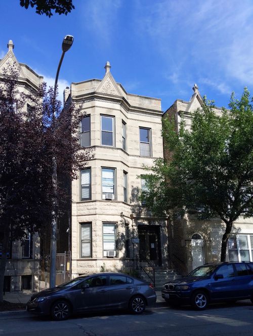 3f-1039 Racine Ave, Chicago, IL, 60607-4817 | Card Image