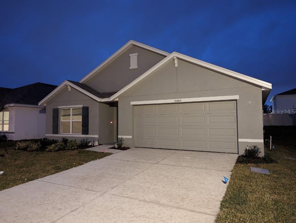 Barakat Rd, Zephyrhills, FL 33541