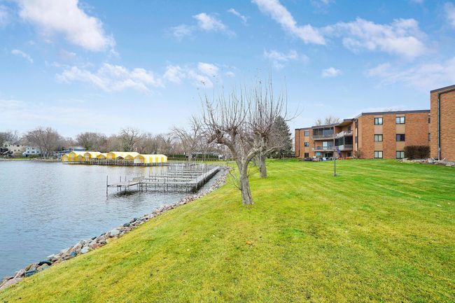 APT-133 - 5430 Three Points Blvd, Condo with 2 bedrooms, 1 bathrooms and null parking in Mound MN | Image 33