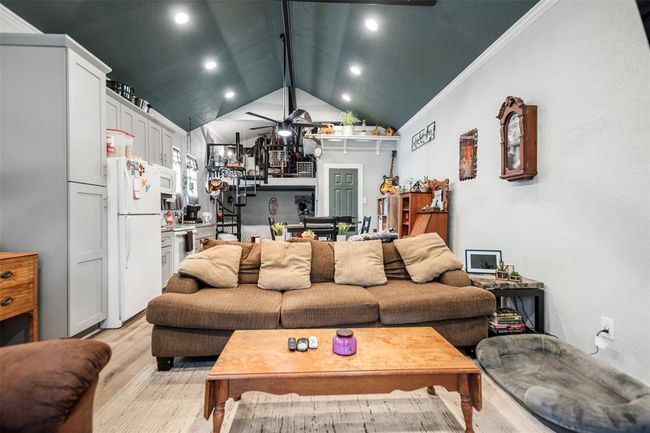 Guest Home | Image 29