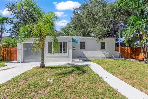 6437 Sw 14th St, West Miami, FL, 33144-5627 | Card Image