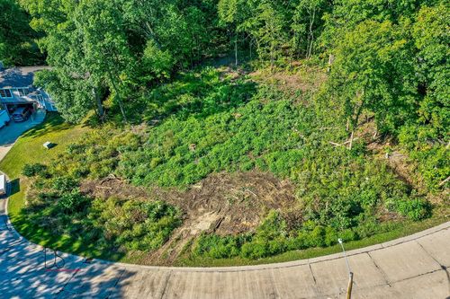 412 Deertimber Ln, Ottawa, IL, 61350-1033 | Card Image