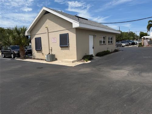 1240 Rogers St, CLEARWATER, FL, 33756-5946 | Card Image