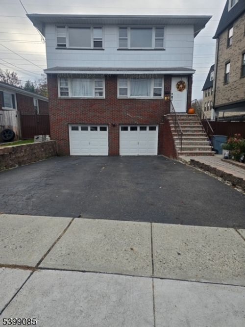 37 Hilton St, Belleville, NJ, 07109-1901 | Card Image