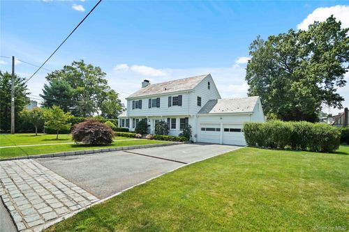 30 Summit St, Eastchester, NY, 10709-3826 | Card Image