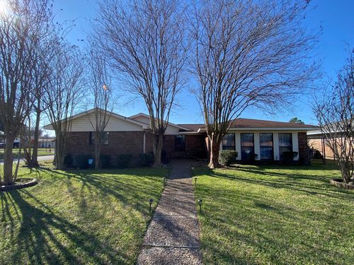 2801 6th Ave N, Texas City, TX, 77590-6909 | Card Image