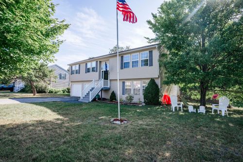 67 Briarwood Drive, Bangor, ME, 04401 | Card Image