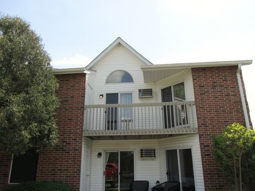 2d-1350 Cunat Ct, Lake In The Hills, IL, 60156-6149 | Card Image