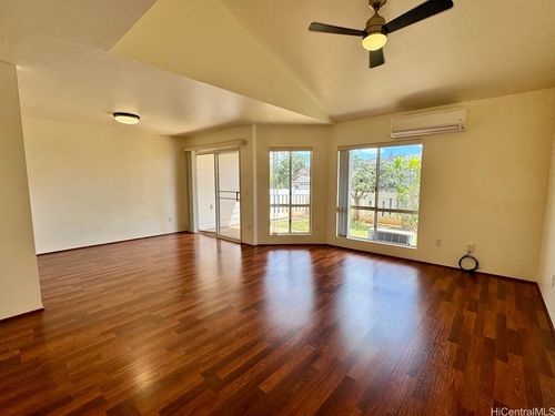 g2-94-672 Lumiauau St, Waipahu, HI, 96797-5609 | Card Image