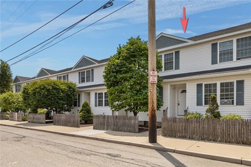 148 Samuel Ave, Pawtucket, RI, 02860-1624 | Card Image