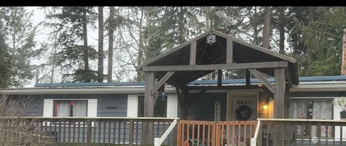 351 Evergreen Park Rd, Camano Island, WA, 98282-8648 | Card Image