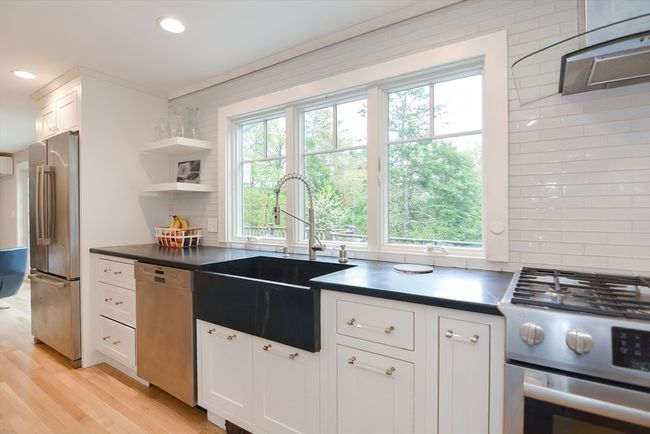 5 Running Ridge Rd, House other with 4 bedrooms, 3 bathrooms and 4 parking in Manchester MA | Image 9