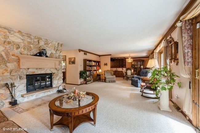 77 N 325 W, House other with 2 bedrooms, 3 bathrooms and 2 parking in Valparaiso IN | Image 9