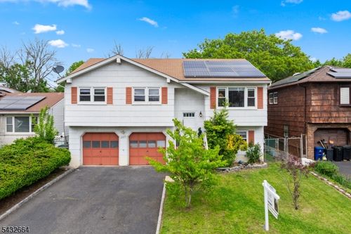 2313 Halsey St, Union, NJ, 07083-5132 | Card Image