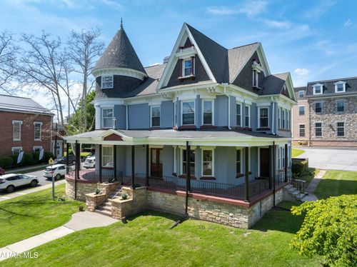 501 Walnut Street, Hollidaysburg, PA, 16648 | Card Image