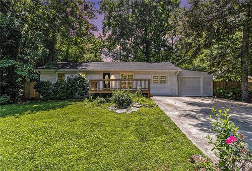 3000 Fern Valley Dr Sw, Marietta, GA, 30008-5618 | Card Image