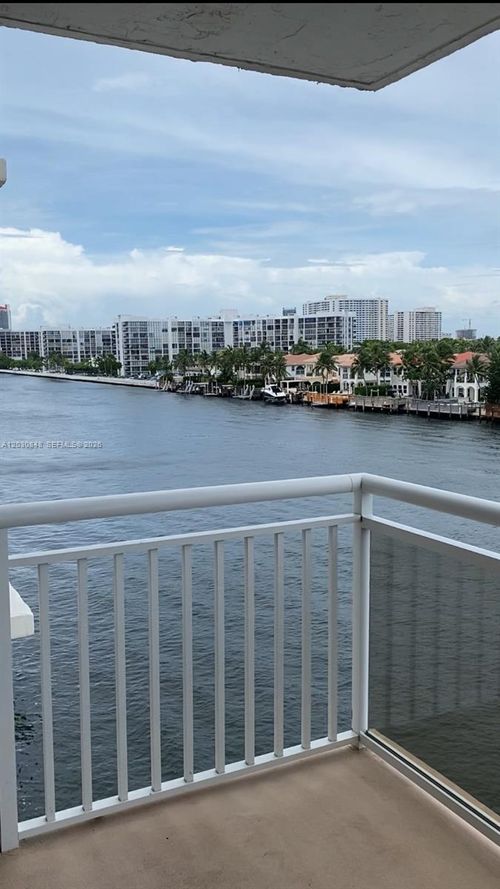 5a-1600 S Ocean Dr, Hollywood, FL, 33019-2451 | Card Image