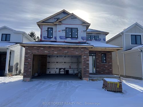 288 Ashford St, Belmont, ON, N0L1B0 | Card Image