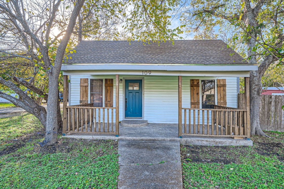 Pecan St, Hutto, TX 78634