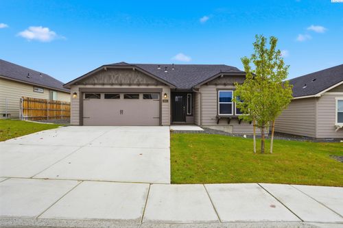 3613 Ibis Ln, Pasco, WA, 99301-4199 | Card Image