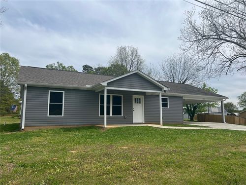 106 Simpson St, Westminster, SC, 29693-1338 | Card Image