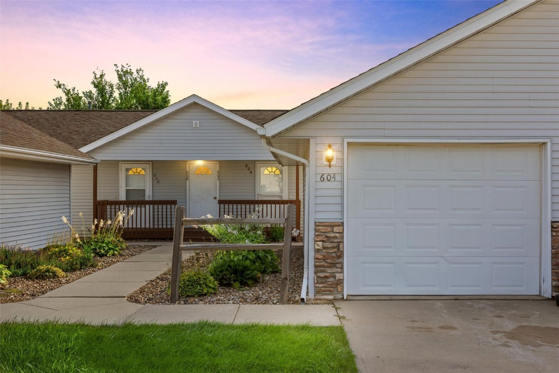 Iris Ave, Tiffin, IA 52340