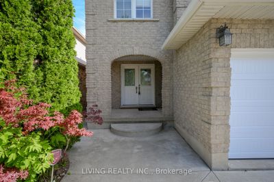 262 Jacqueline Blvd, House other with 3 bedrooms, 4 bathrooms and 6 parking in Hamilton ON | Image 2