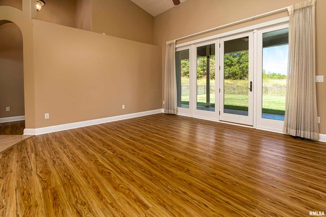 1511 Chart Hills Dr, House other with 4 bedrooms, 4 bathrooms and null parking in Marion IL | Image 11