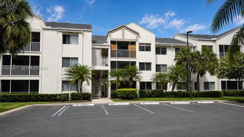321-5760 Rock Island Rd, Tamarac, FL, 33319-2874 | Card Image