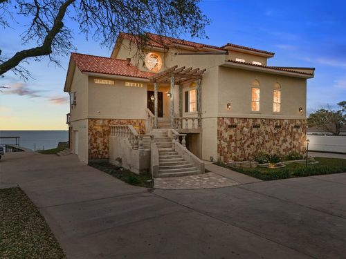 a-5417 W Bayshore Dr, Bacliff, TX, 77518-1402 | Card Image