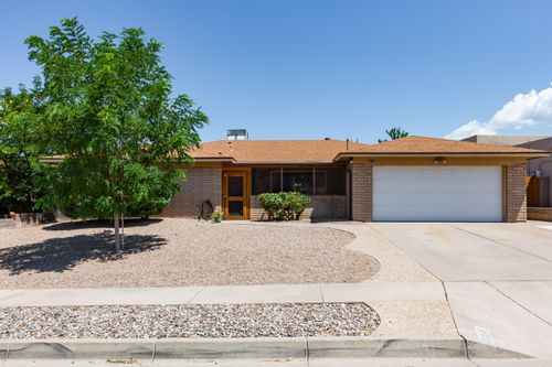 9515 Regal Ridge Dr Ne, Albuquerque, NM, 87111-1527 | Card Image