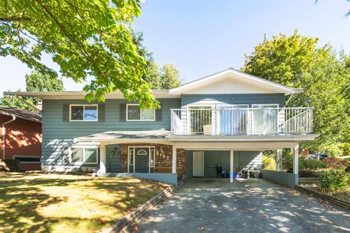8162 Wiltshire Blvd, Delta, BC, V4C6Z9 | Card Image