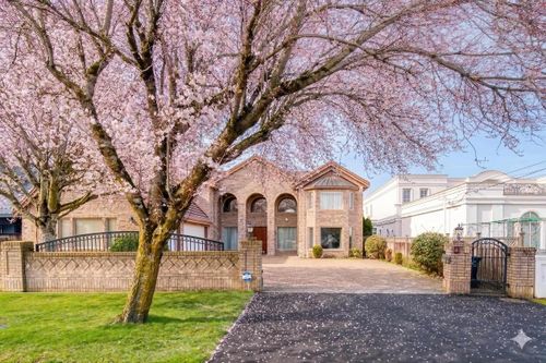 5471 Garrison Rd, Richmond, BC, V7C2M1 | Card Image