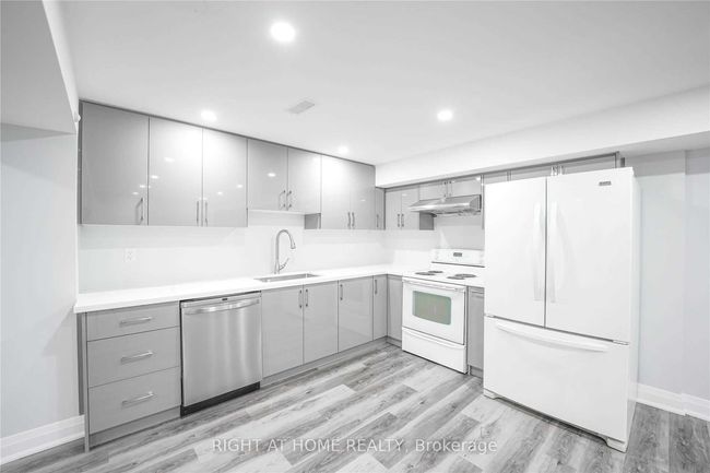 BASEMENT - 30 Withay Dr, House other with 2 bedrooms, 1 bathrooms and 2 parking in Ajax ON | Image 5