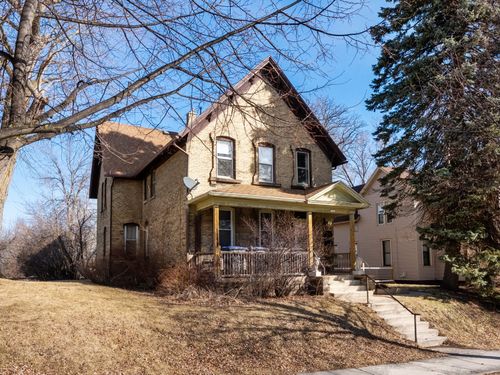 1324 Pennsylvania Ave, Sheboygan, WI, 53081-4358 | Card Image