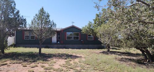 3825 W Cooks Trail, Ash Fork, AZ, 86320 | Card Image