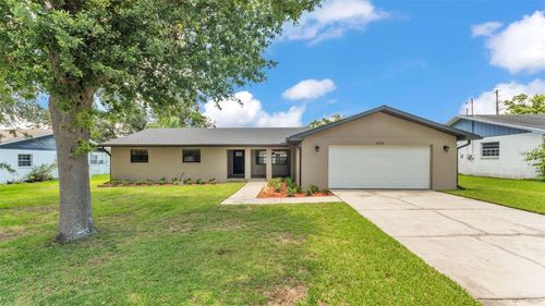 4622 Grovecrest Dr, Lakeland, FL, 33813-2440 | Card Image