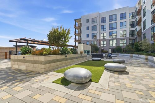 410-200 Linden Ave, South San Francisco, CA, 94080-4000 | Card Image