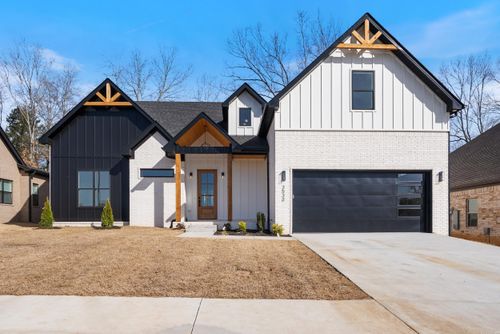 3530 Sylvia Springs Dr, Conway, AR, 72034-8093 | Card Image