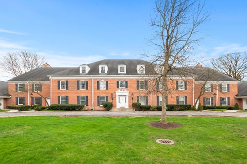 apt-2e-7323 Heritage Ct, Frankfort, IL, 60423-9527 | Card Image