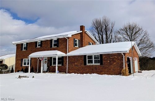 3003 Queensway St, East Liverpool, OH, 43920-1115 | Card Image