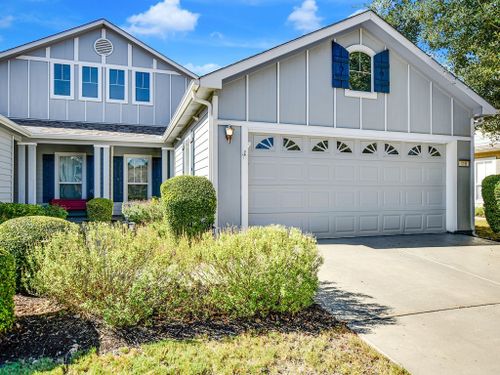 119 Hampton Cir, Georgetown, TX, 78633-5112 | Card Image