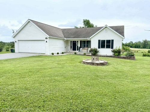 19 Gregg Ln, Harrisburg, IL, 62946-3900 | Card Image