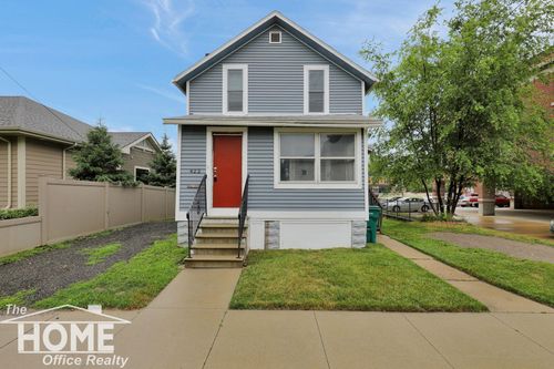 422 Clinton St, Owosso, MI, 48867-2719 | Card Image