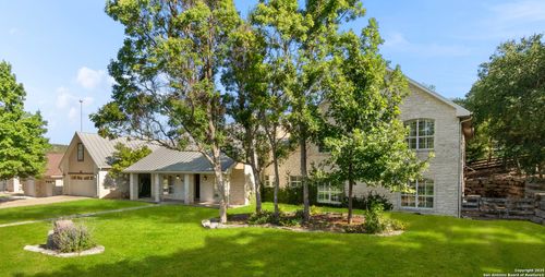 1031 Bluebell Rd, Kerrville, TX, 78028-3069 | Card Image