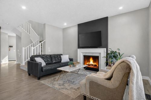 96 Emberside Glen, Cochrane, AB, T4C2L7 | Card Image